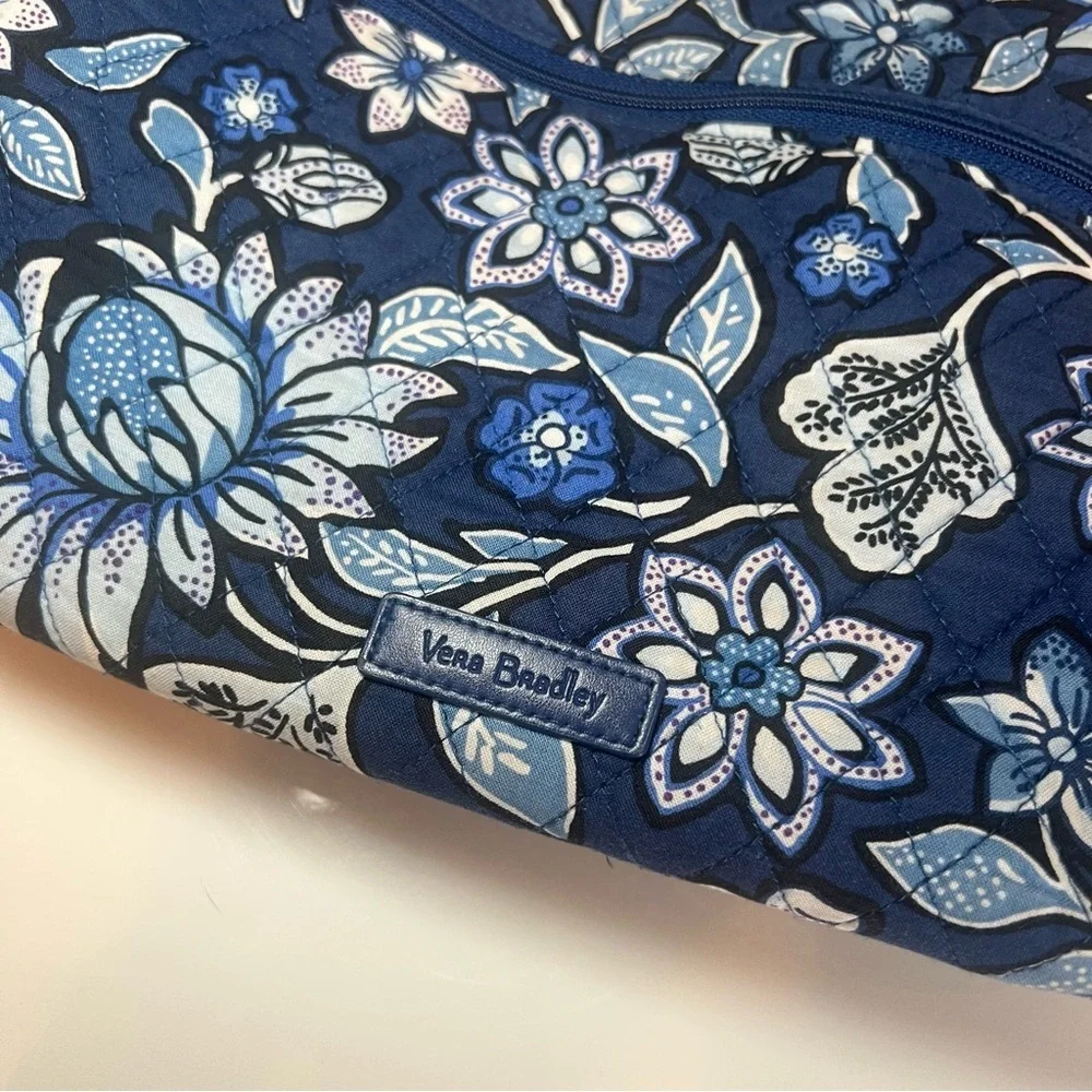 Vera Bradley Navy and White Floral Shoulder Bag/Crossbody
